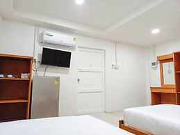 Bang Saphan Resort Hotel