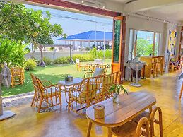 Bang Saphan Resort Hotel