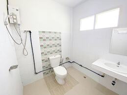 Bang Saphan Resort Hotel