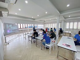 Bang Saphan Resort Hotel