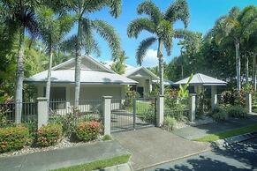 Tranquility By The Course Port Douglas