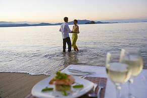 Tranquility By The Course Port Douglas