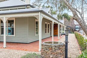 Grandview Accommodation - The Flaxley Apartments