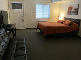 Rockerville Lodge & Cabins