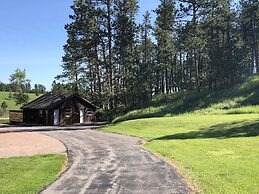 Rockerville Lodge & Cabins