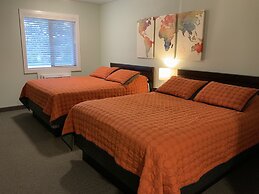 Rockerville Lodge & Cabins