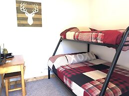 Rockerville Lodge & Cabins