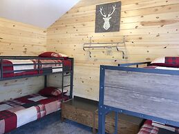 Rockerville Lodge & Cabins