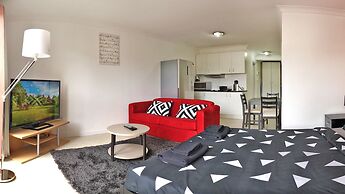MyHoYoHo Design Studio Apartment