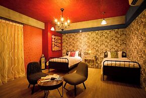 Fly Inn Yilan