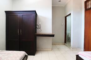 Taman Mekar Beach Inn