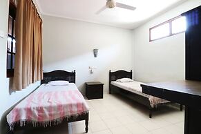 Taman Mekar Beach Inn