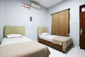 Taman Mekar Beach Inn