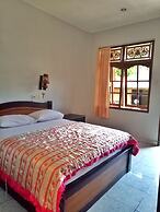 Taman Mekar Beach Inn