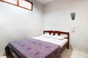 Taman Mekar Beach Inn