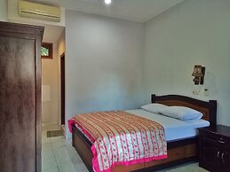 Taman Mekar Beach Inn