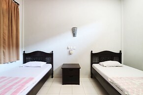 Taman Mekar Beach Inn