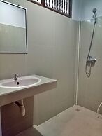 Taman Mekar Beach Inn