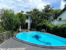 The Kandy Mount Layathraa