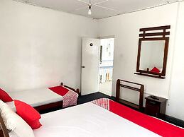 The Kandy Mount Layathraa