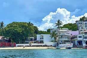 Arkipelago Divers and Beach Resort