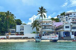 Arkipelago Divers and Beach Resort