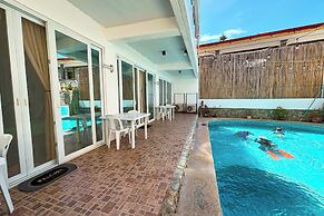Arkipelago Divers and Beach Resort