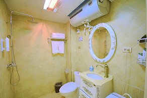 Taiyuan Strawberry Apartment