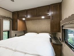 Lin Jia Camping Site Shanghai