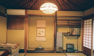 Gojo Guest House - Hostel