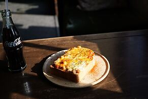 Gojo Guest House - Hostel