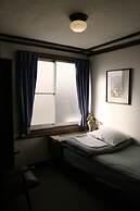 Gojo Guest House Annex - Hostel