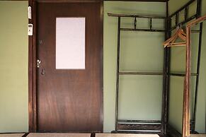 Gojo Guest House Annex - Hostel