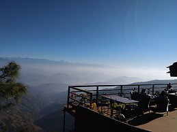 Everest Manla Resort