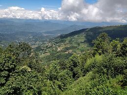 Everest Manla Resort