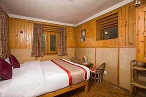 Everest Manla Resort