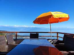 Everest Manla Resort