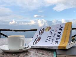 Everest Manla Resort