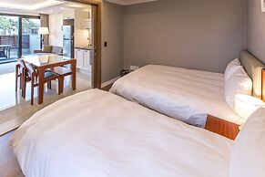 Leeum Island Spa & Pool Villa