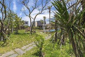 Leeum Island Spa & Pool Villa