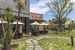 Leeum Island Spa & Pool Villa