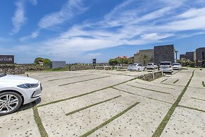 Leeum Island Spa & Pool Villa