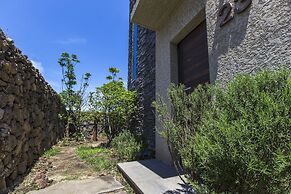 Leeum Island Spa & Pool Villa