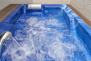 Leeum Island Spa & Pool Villa