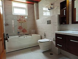 Hotel Shiva Sanctuary