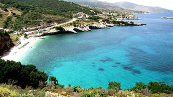 House 1910 by Zante Plaza