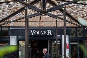 La Maison Volver