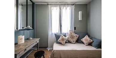 La Maison Volver