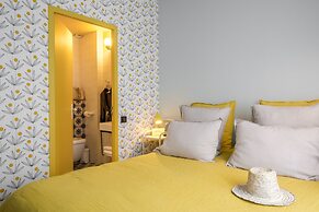 La Maison Volver