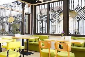 Bright House Shanghai